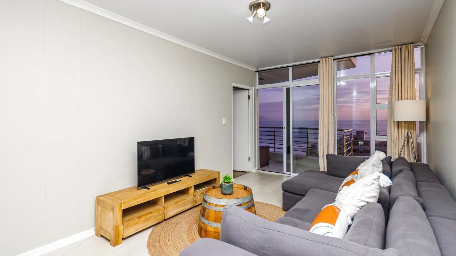 Atlantic Haven Apartment Bloubergstrand