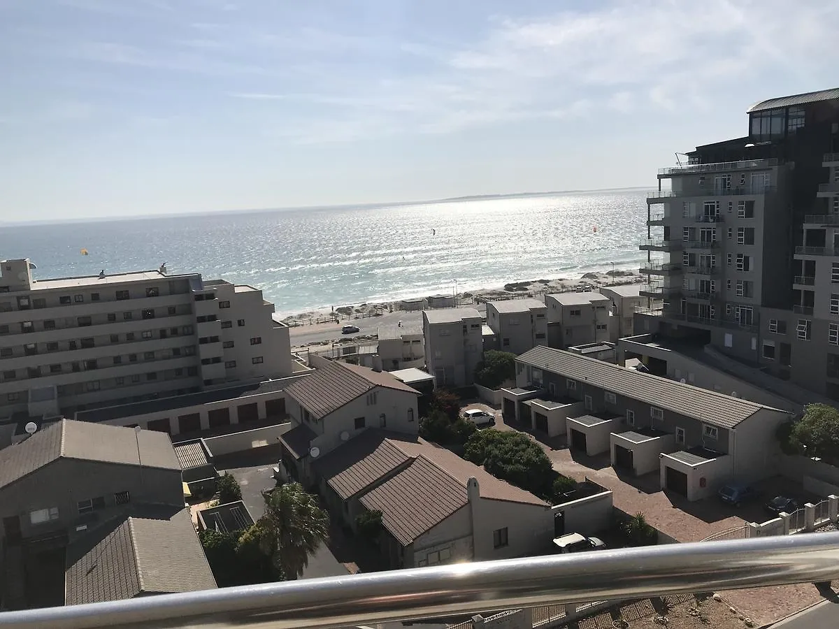 Atlantic Haven Apartment Bloubergstrand 0*,